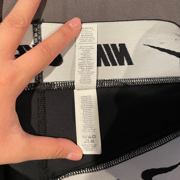 Nike bicycle shorts - Picture 4 of 8